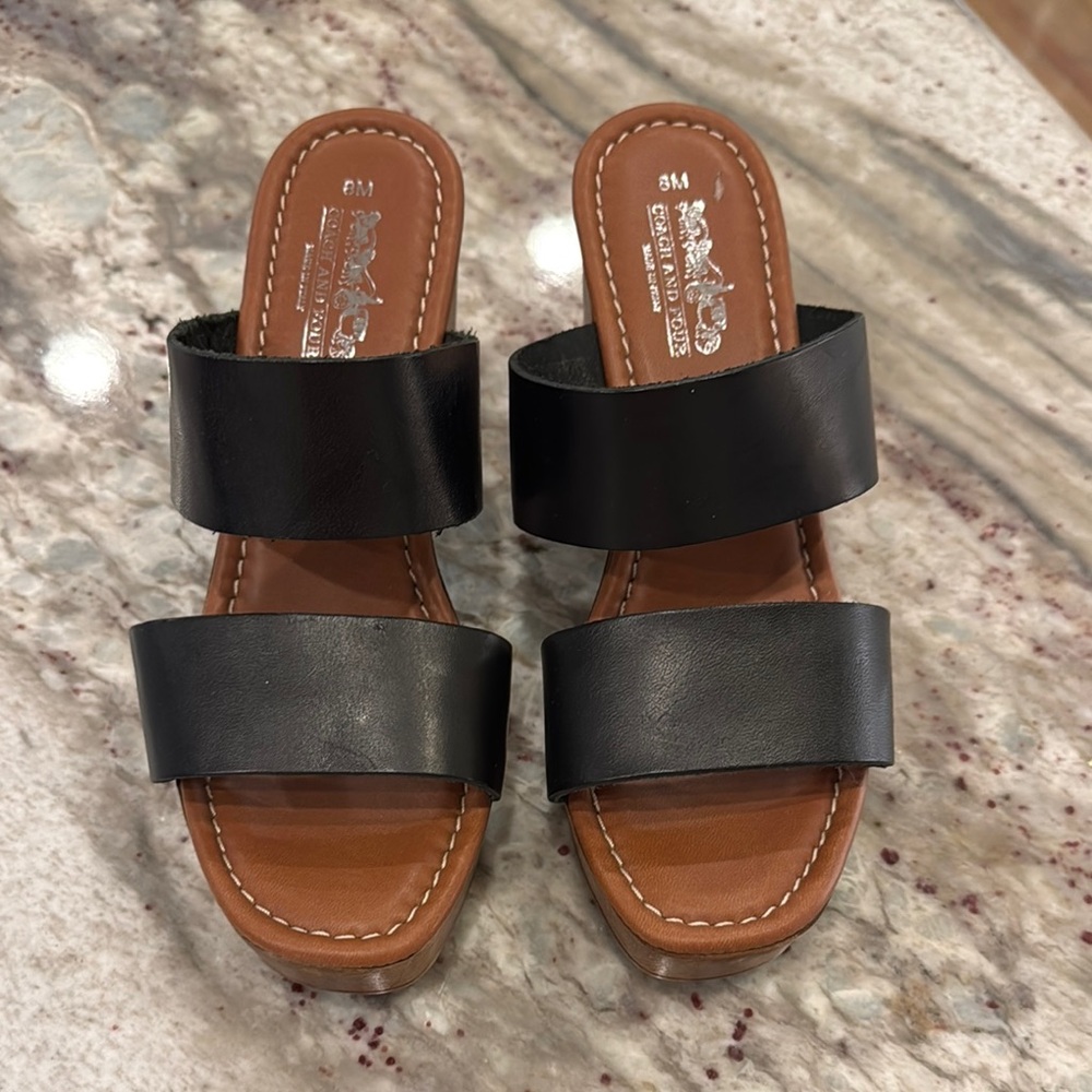 Coach and Four Black Leather Sandals with Double Strap Design 8M